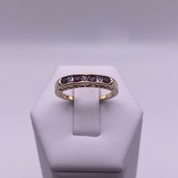 10k yellow gold Ruby and diamonds ring - Picture 4 of 13